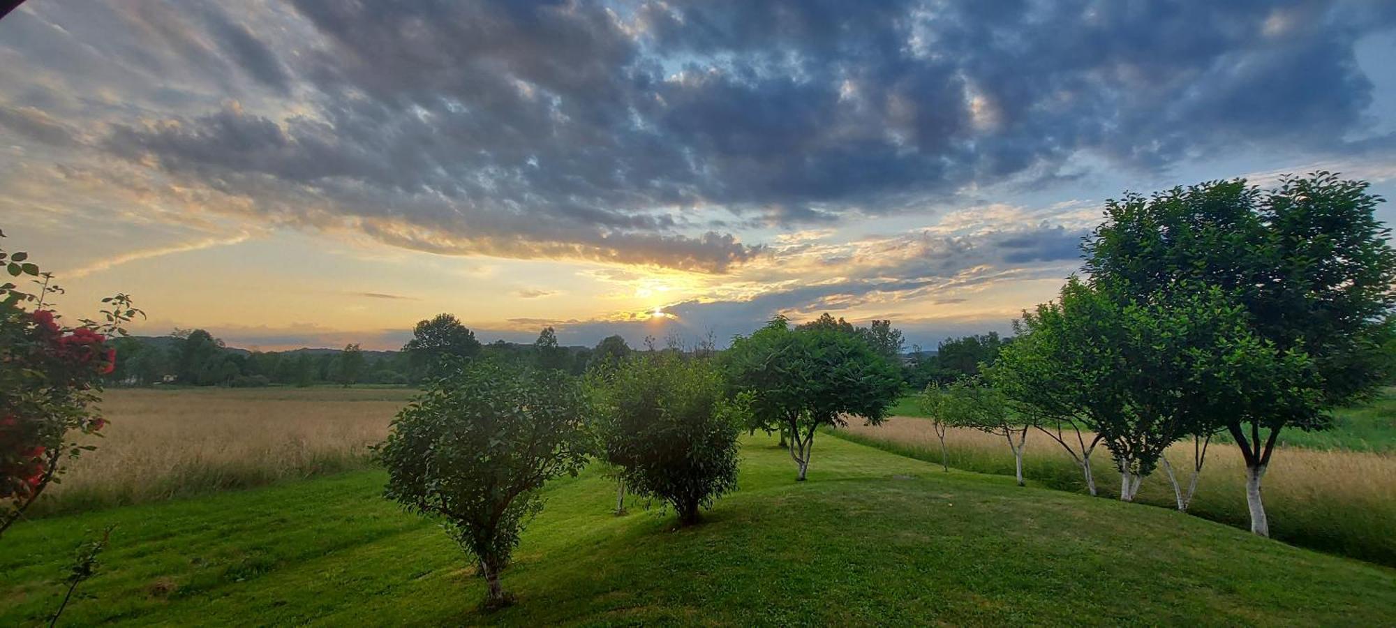 Holiday House And Apartments Vale Duga Resa Extérieur photo